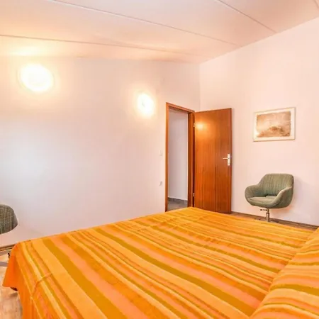 Fuer 4 Personen Ca 65 Qm In Vintijan, Istrien Istrische Riviera Apartment *