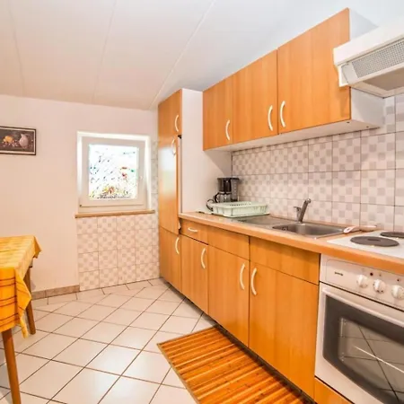 Fuer 4 Personen Ca 65 Qm In Vintijan, Istrien Istrische Riviera * Pula